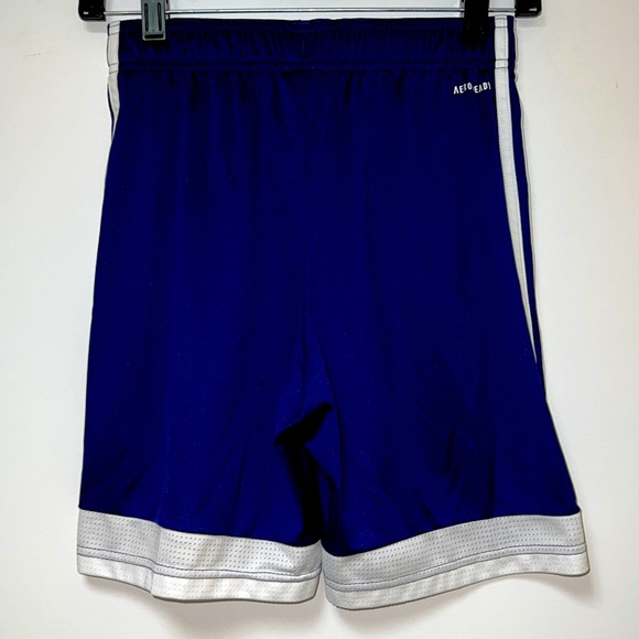 ADIDAS SHORTS IN NAVY - Picture 3 of 6